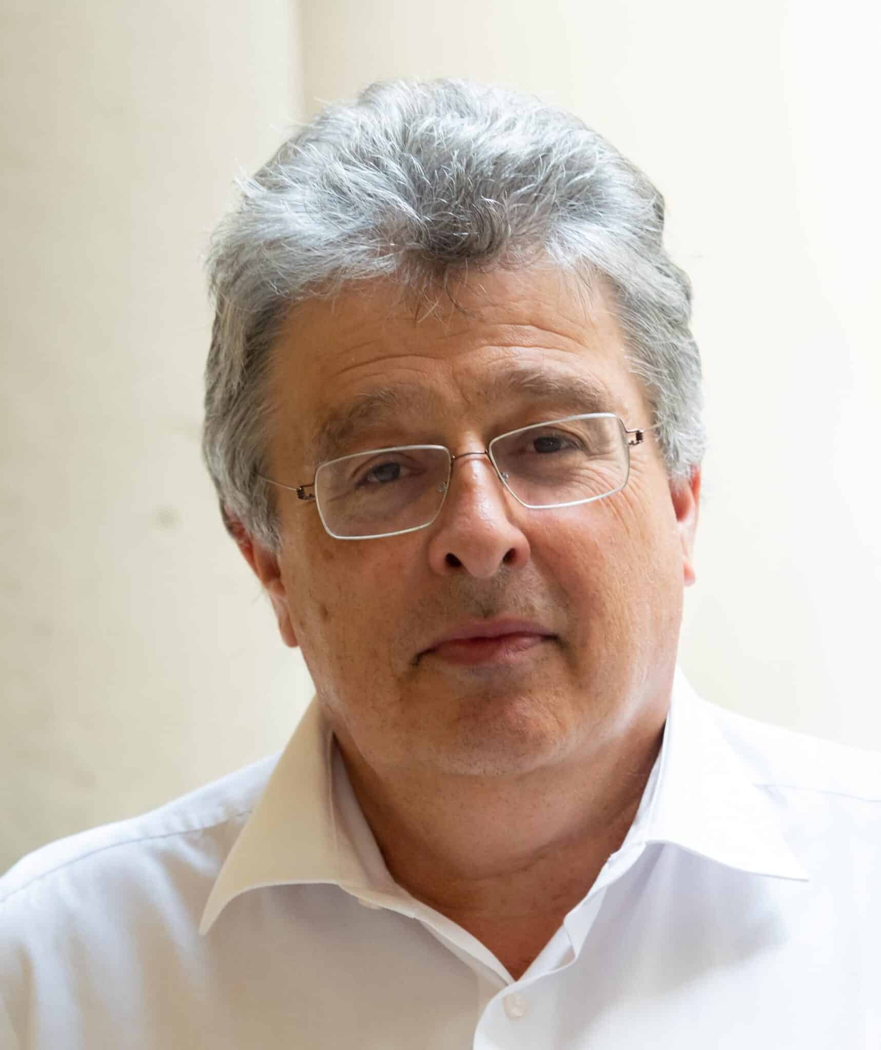 Matthias Finger Photo