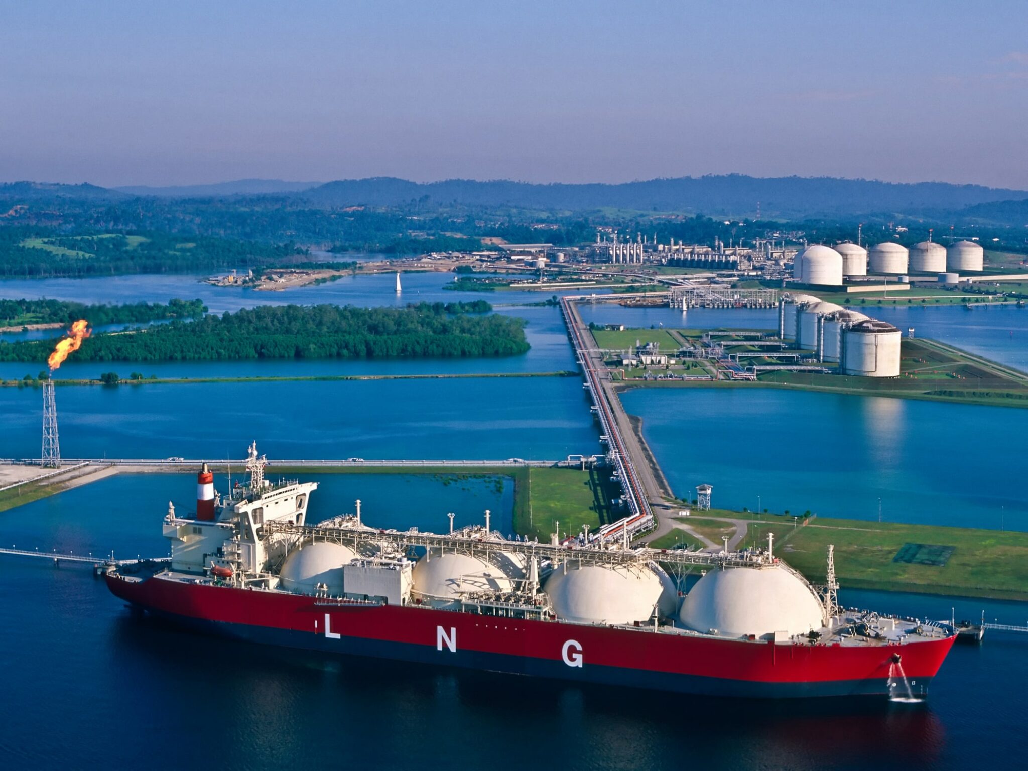 Decarbonisation, gases and LNG for energy experts from East Asia