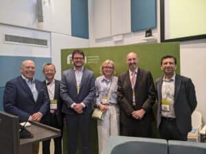 Bridging Carbon Markets in a Fragmented Policy Landscape