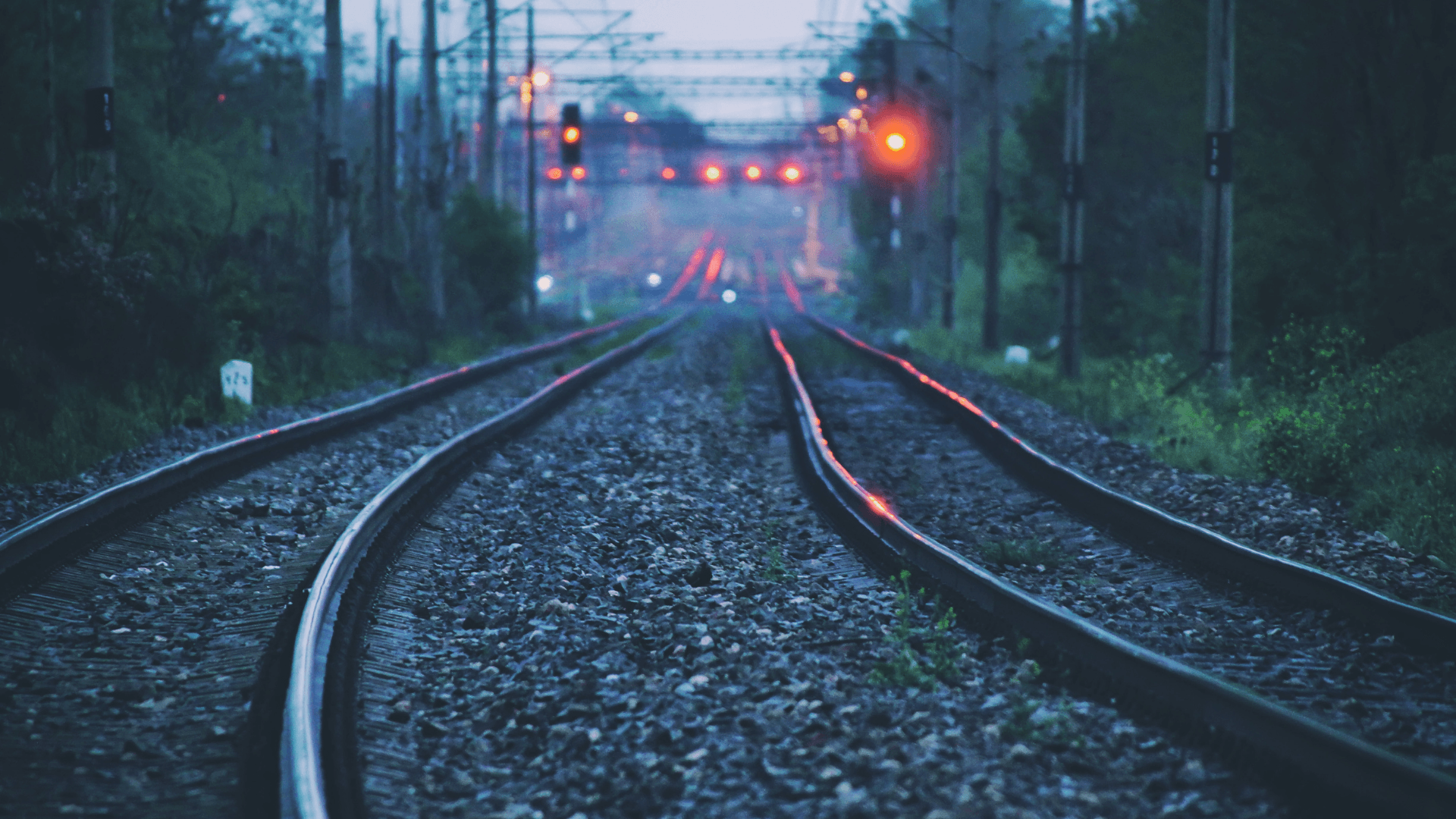 Regulate the operator, not the category: an asymmetric approach to rail maintenance facilities