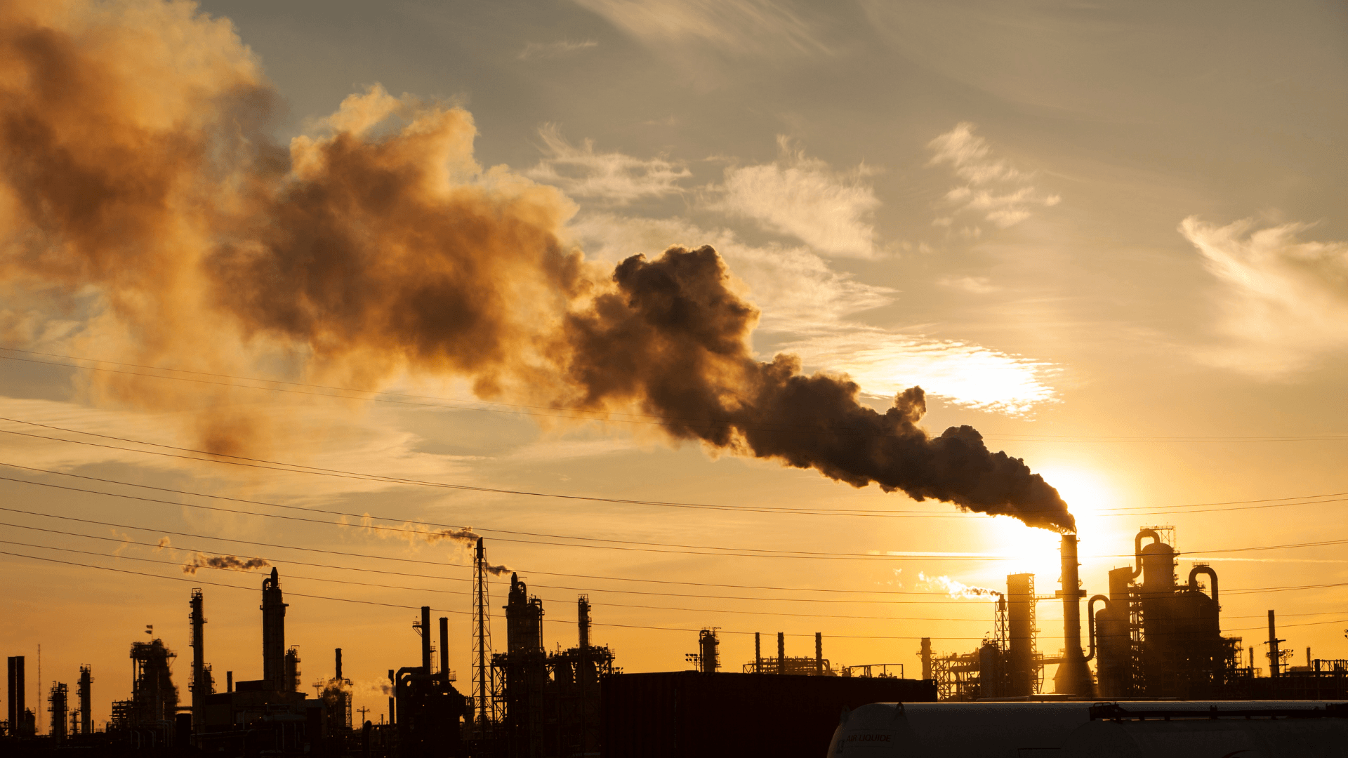 Carbon pricing across the Atlantic: Lessons from the EU ETS